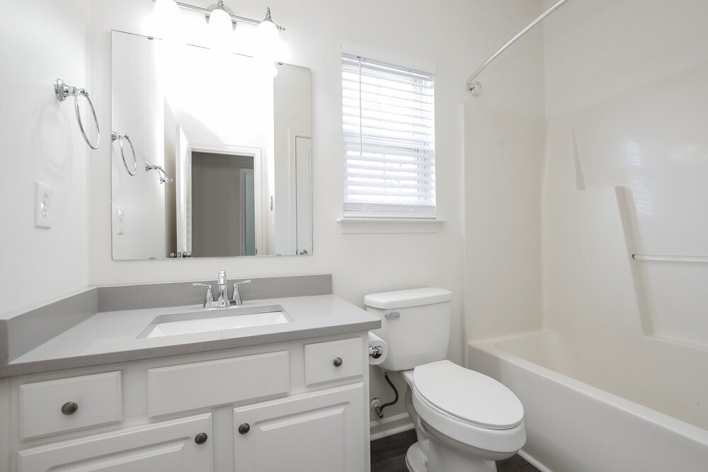 Building Photo - 7021 Chieftain Dr