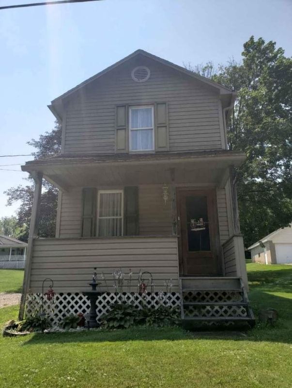 Building Photo - 289 Craigsville Rd