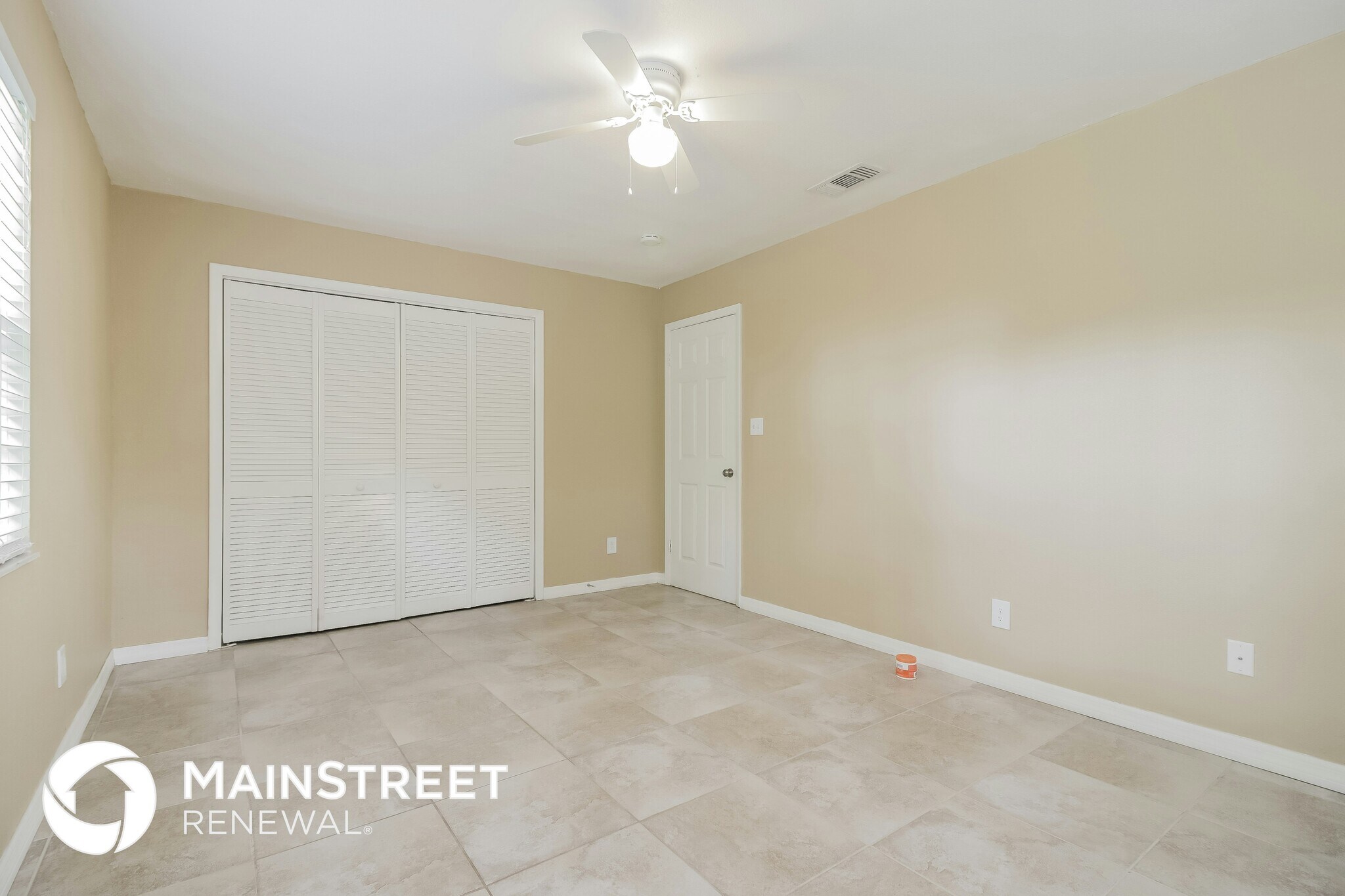 Building Photo - 5960 Homestead Ave