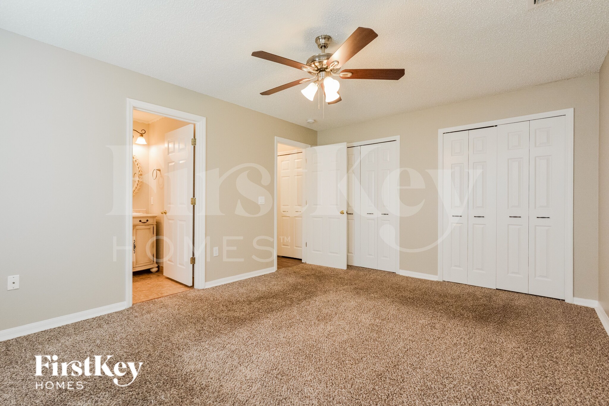 Building Photo - 1741 W Marshall Lake Dr