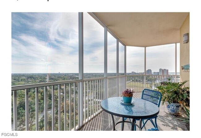 Building Photo - 2743 First St