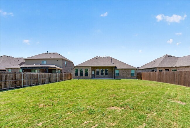 Building Photo - 2819 Diamondback Dr