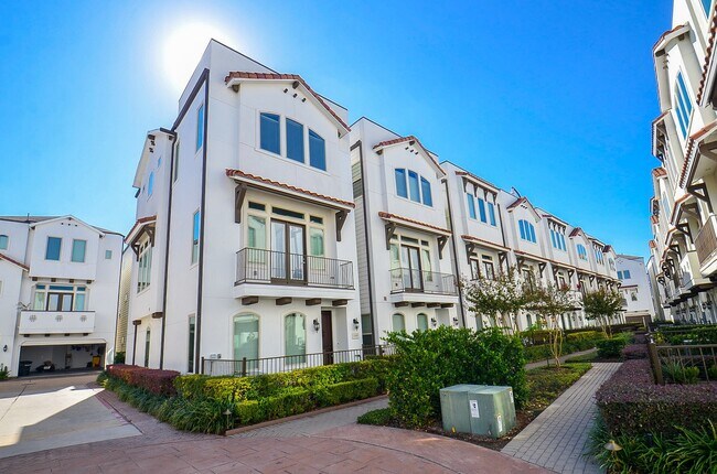 Primary Photo - 1245A Bonner St