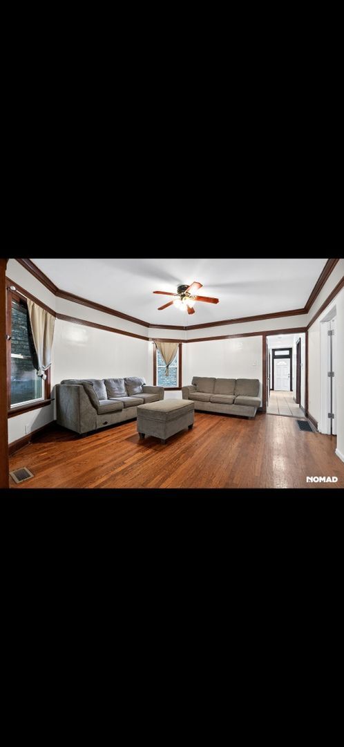 Building Photo - 2332 S Marshall Blvd