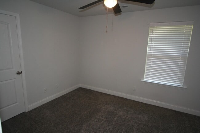 Building Photo - 3506 Sabra Ln