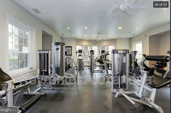 Building Photo - 1571 Spring Gate Dr.