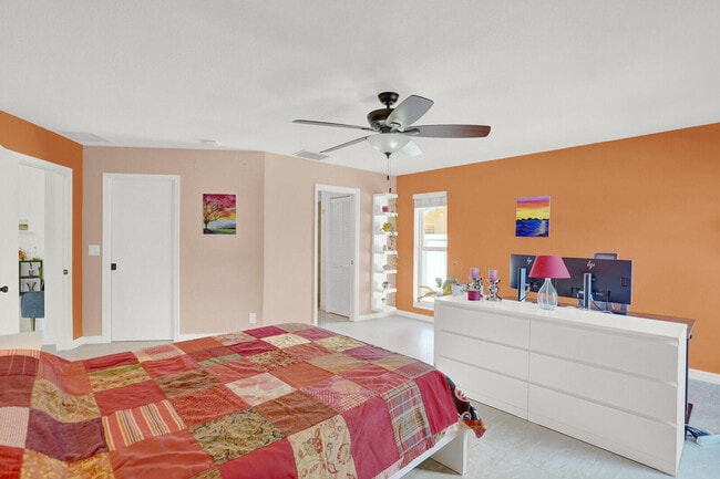 Building Photo - 1224 NW 15th St