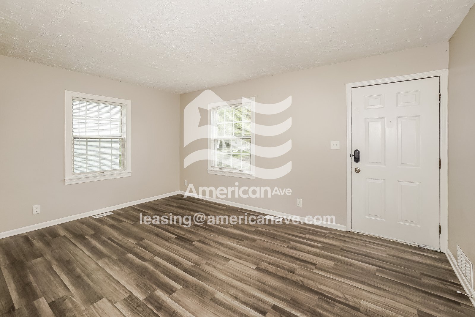 Building Photo - 3187 Lincoln St