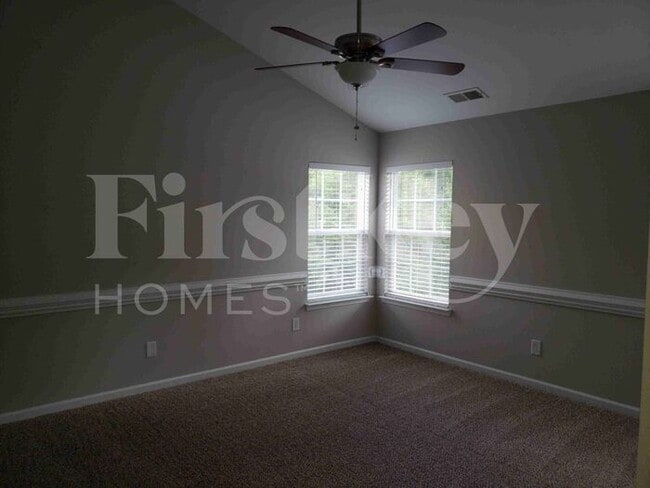 Building Photo - 1415 Paulonia Way
