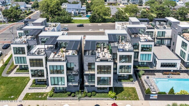 Building Photo - 200 Ocean Ave N