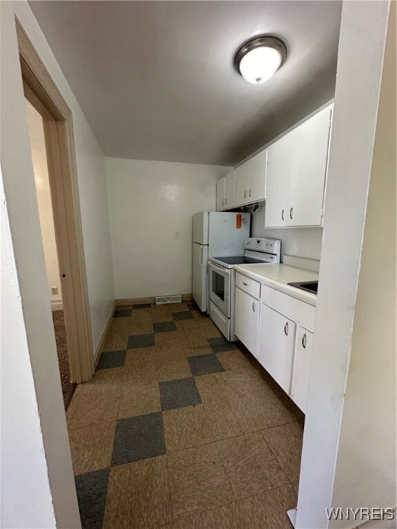 Building Photo - 457 6th St