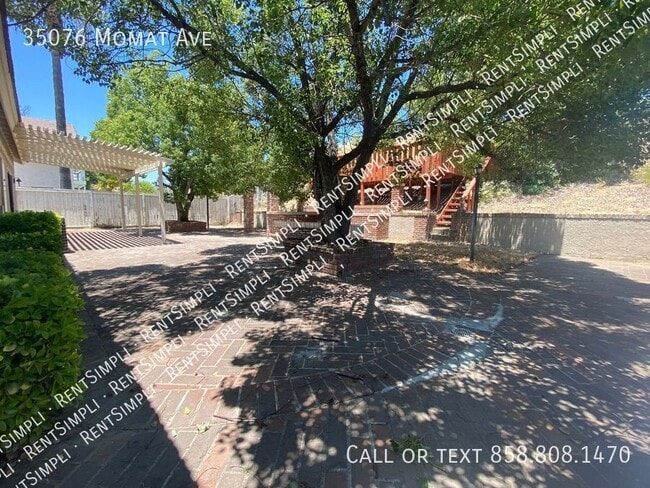 Building Photo - 35076 Momat Ave