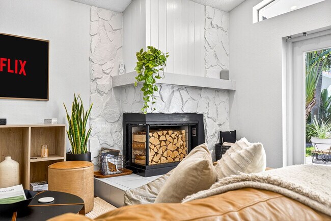 Building Photo - 14506 Clifty Ct