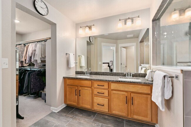 Building Photo - 4448 Haymill Ct