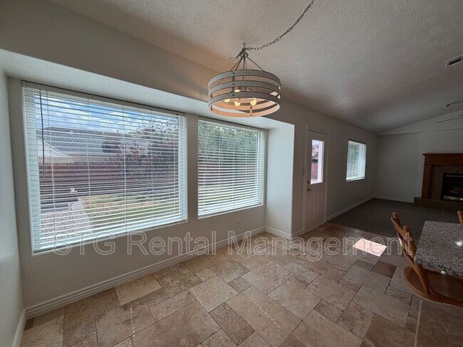 Building Photo - 135 N 350 W