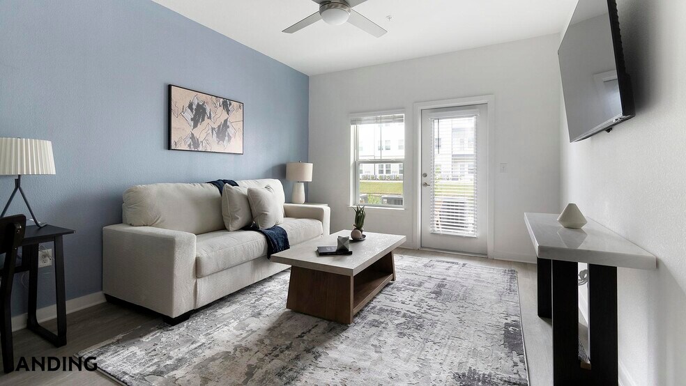 Building Photo - 12525 Tibbets Ln