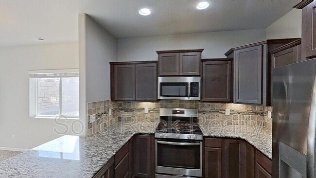 Building Photo - 2130 Birmingham Loop
