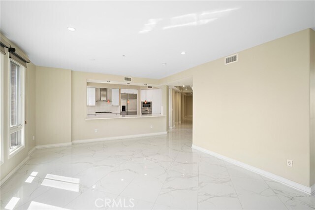 Building Photo - 519 Caruso Ave