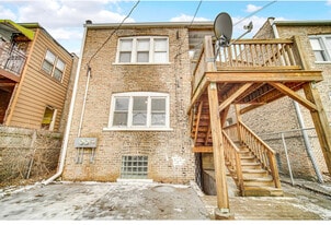 Building Photo - 8332 S May St