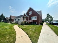 Building Photo - 1319 W 151st St