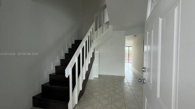 Building Photo - 341 NW 109th Ave