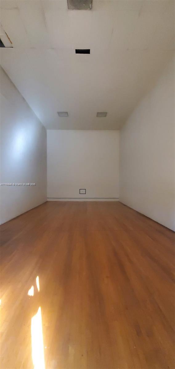 Building Photo - 9999 Summerbreeze Dr