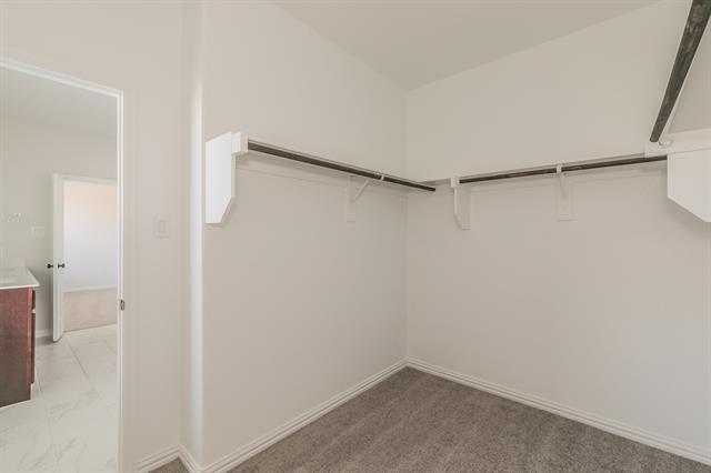Building Photo - 1000 S Hl Dr