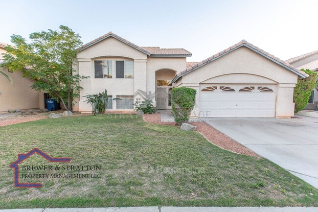 Building Photo - 1431 E Encinas Ave