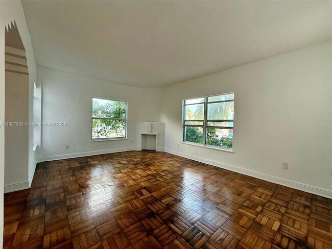 Building Photo - 4035 Meridian Ave