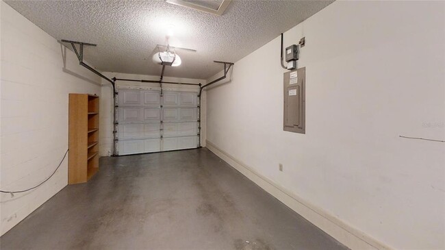 Building Photo - 8592 SW 91 St