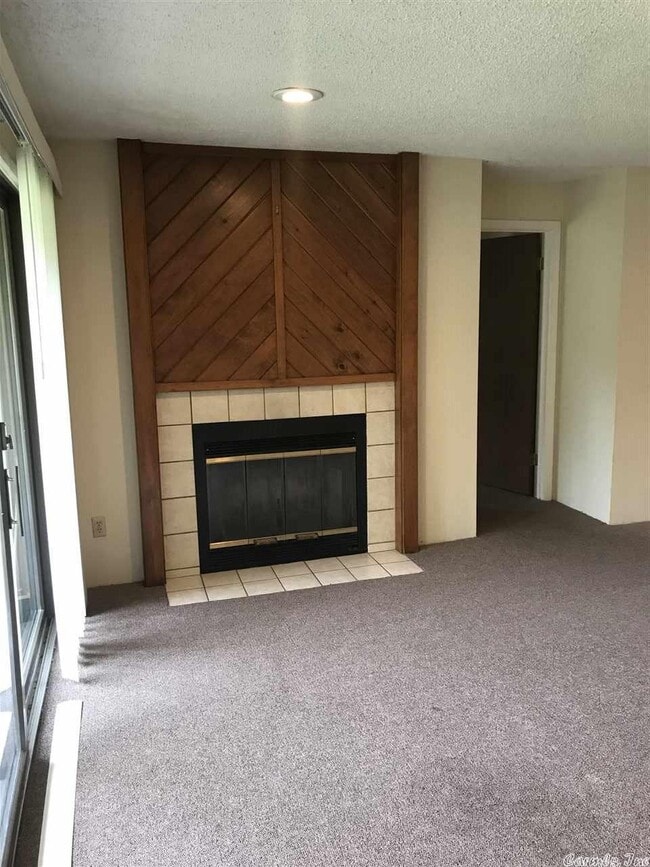 Building Photo - 207 Belvedere Dr