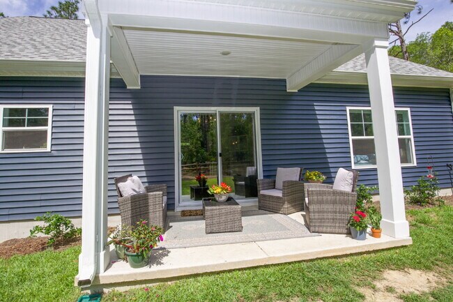 Building Photo - 125 Lancashire Ln