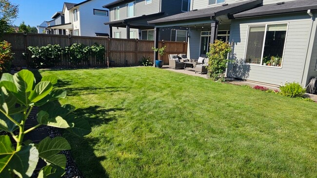 Building Photo - 4078 SE 70th Ave