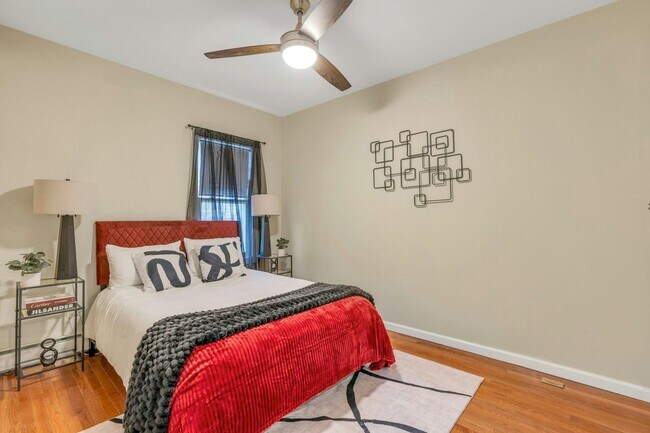 Building Photo - 255 Lafayette Pl