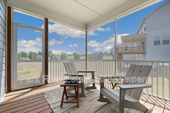 Building Photo - 1017 Prominence Dr