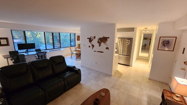 Building Photo - 5410 Connecticut Ave NW