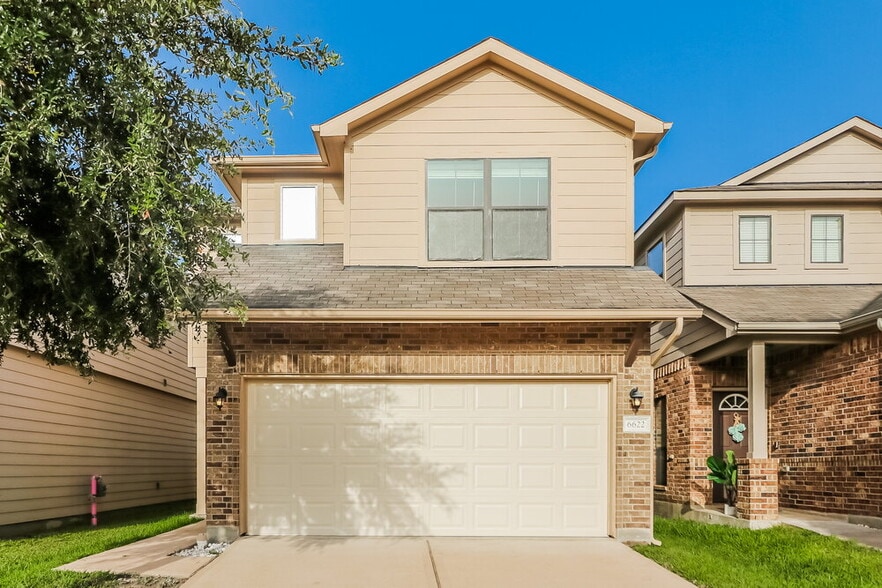 Primary Photo - 6622 Honey Harvest Ln