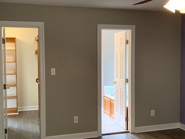 Building Photo - 2324 Buckstone Ct