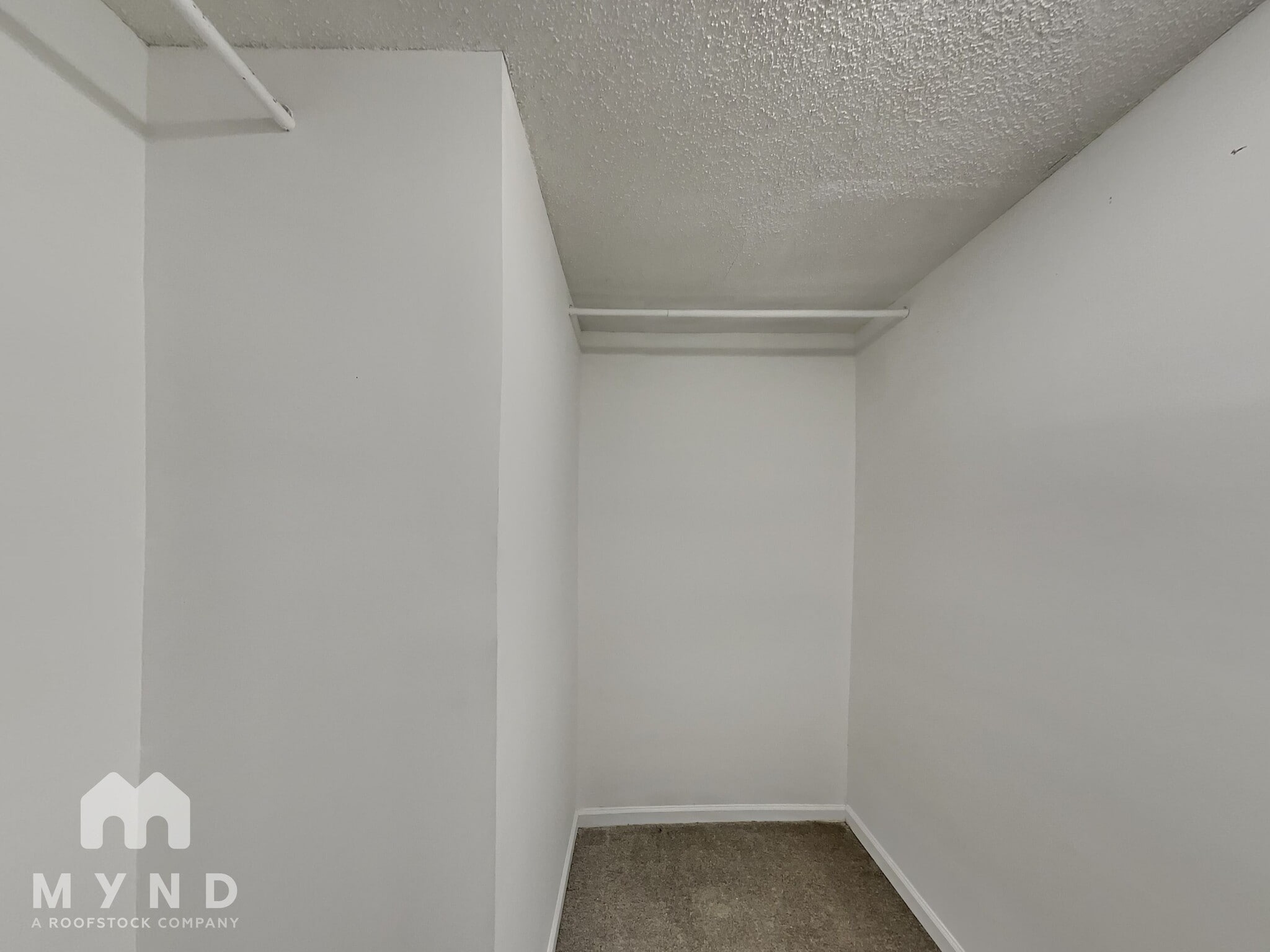 Building Photo - 632 Kilkenny Cir