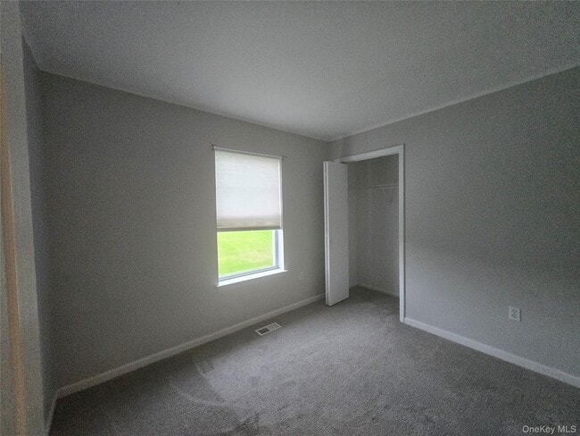 Building Photo - 60 Evan Rd