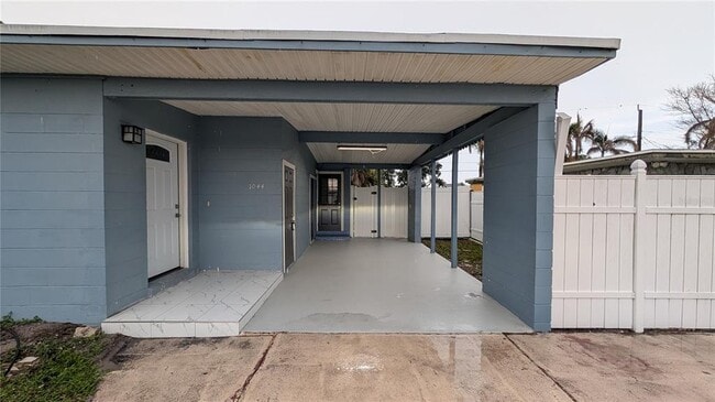 Building Photo - 1044 Cypress Ln