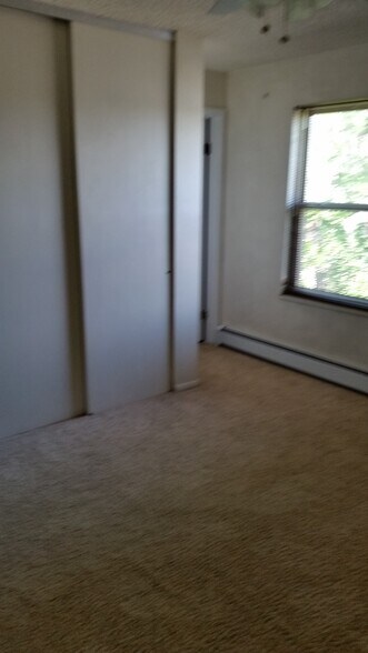 Building Photo - 3431 Stover St