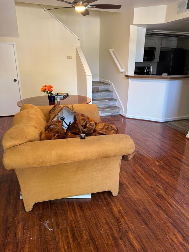 Building Photo - 12572 Fieldstone Ln