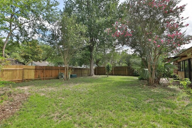 Building Photo - 3903 Coltwood Dr