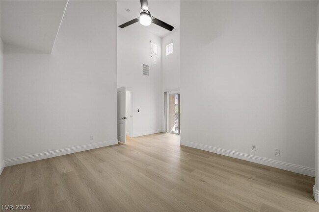 Building Photo - 1087 Luna Eclipse Ln