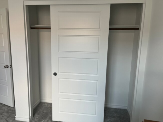 Building Photo - 7370 N Decatur Blvd