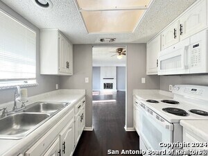 Building Photo - 11843 Braesview
