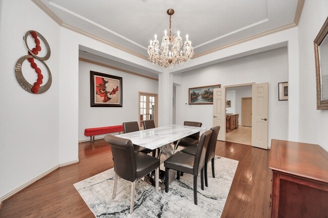 Building Photo - 7211 Spring Meadow Ln