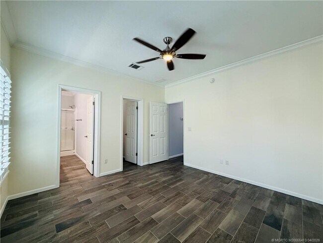 Building Photo - 35 NE Nautical Dr