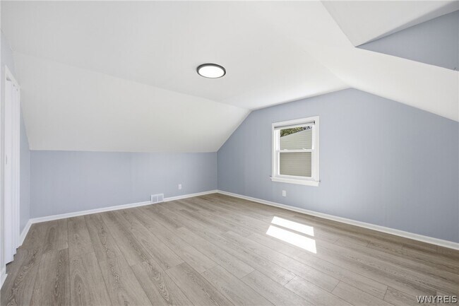 Building Photo - 1257 Brighton Rd